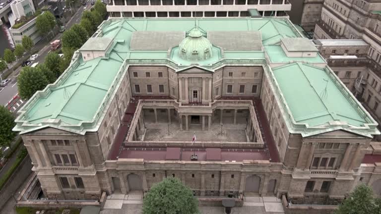 日銀、債券市場会合を終了　26年4月以降の買入計画の検討本格化へ