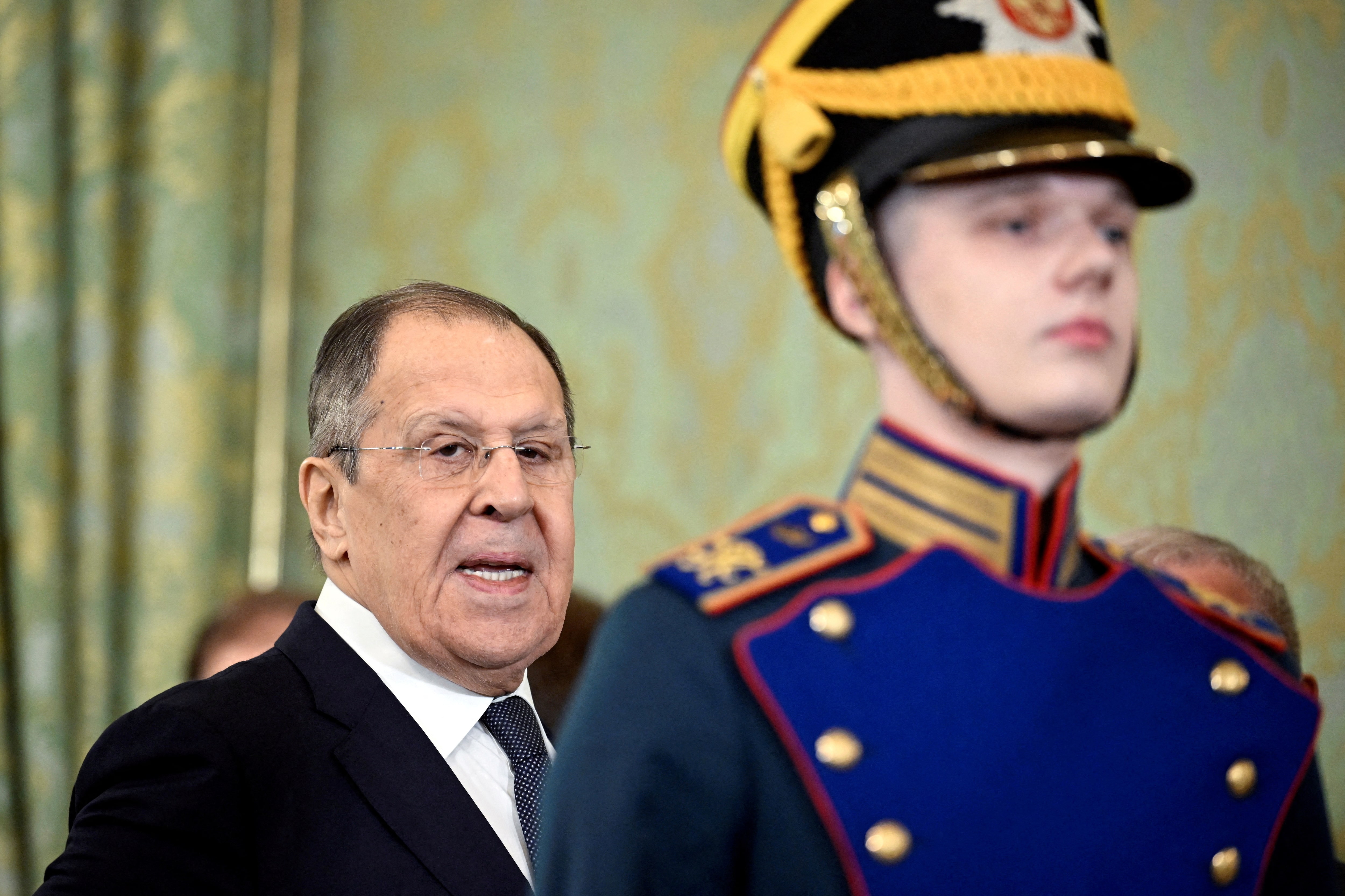 ロシア、捕虜交換完了後に和平条件を提示する用意＝外相