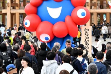 万博キャラ「ミャクミャク」生みの親が語る思い 神戸育ちの山下浩平さん「みなさんが育ててくれた」|経済ニュース - 神戸新聞