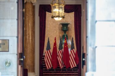 【今朝の５本】仕事を始める前に読んでおきたい厳選ニュース - Bloomberg