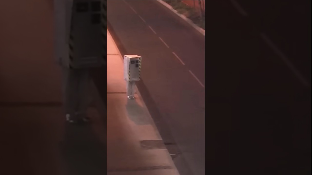 警官にイタズラ 警官にイタズラ