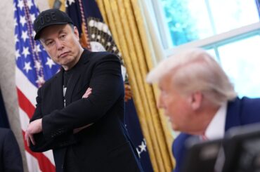 トランプ氏、マスク氏に連絡の予定ない－政府契約打ち切りをなお検討 - Bloomberg