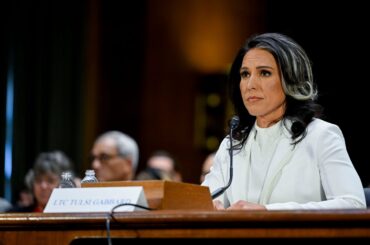 米国家情報長官、核戦争の脅威は差し迫っていると警告－広島に言及 - Bloomberg