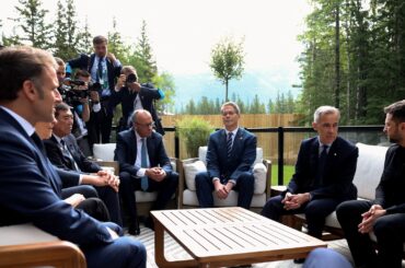 ウクライナ大統領、Ｇ７に一段の支援要請　トランプ氏不在の中 | ロイター