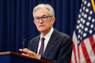パウエル議長、物価への関税の影響顕在化を予想－金利の軌道不確実も - Bloomberg