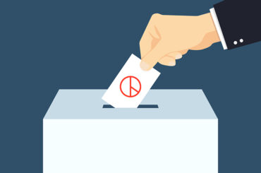 期日前投票で2度投票した選挙事務員に拘束令状を発付　韓国大統領選 - 朝鮮日報