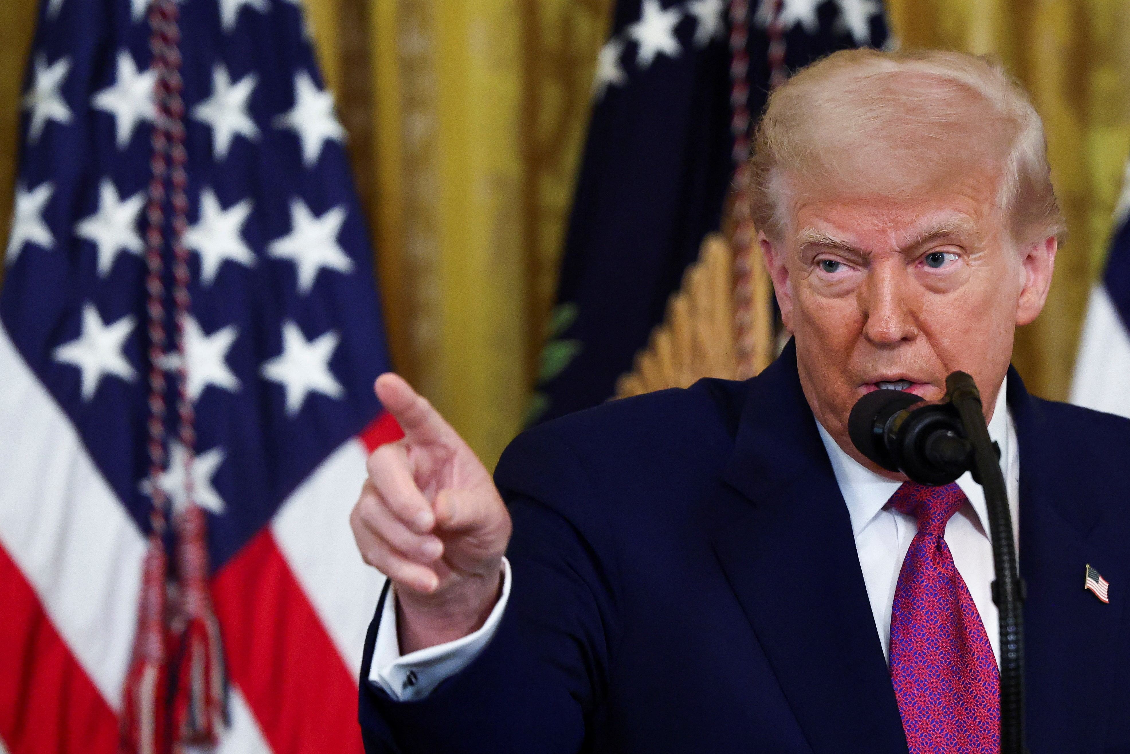 トランプ大統領、ＦＲＢ議長の解任を否定　利下げ要求は継続