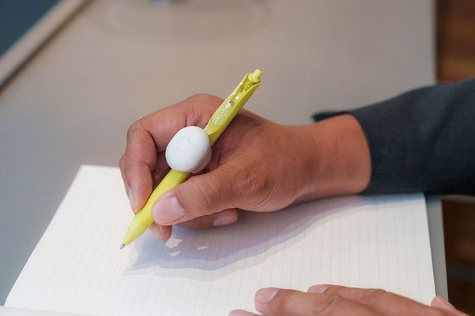 自分のやる気が“見える化”される小さなハイテク「大人のやる気ペン」