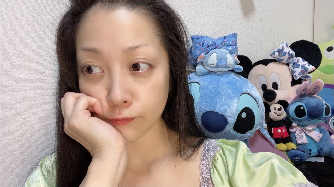 すっぴんゴメン🙏自宅・雑談ライブ配信中!