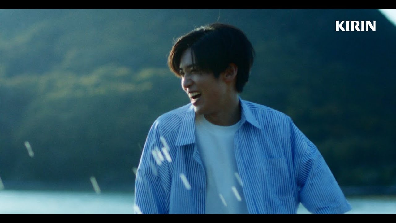 中条あやみの『夏の影』CM撮影裏話…列車内での天然エピソードが可愛すぎる!目黒蓮との仲良しショットも