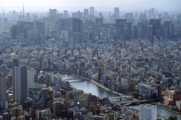 【日本市況】長期金利17年ぶり高水準、財政懸念－円は安値圏もみ合い - Bloomberg