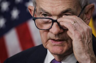 トランプ氏がパウエルＦＲＢ議長解任なら何が起こる－QuickTake - Bloomberg