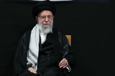 イランの歴史に刻まれた「米国の裏切り」とは、強硬姿勢のトランプ大統領にもひるまないワケ 【やさしく解説】イラン問題②(1/4) | JBpress (ジェイビープレス)