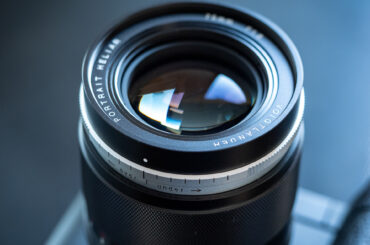 赤城耕一の「アカギカメラ」 第122回：収差をコントロールする愉悦を「PORTRAIT HELIAR 75mm F1.8」で味わう