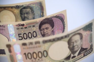 円が対ドルで買い優勢一時147円台、参院選の開票後－シドニー市場 - Bloomberg