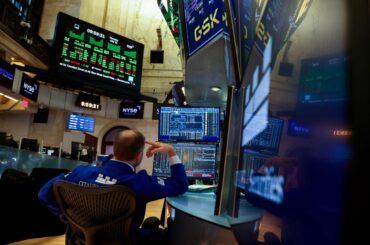 【米国市況】Ｓ＆Ｐ500が最高値､決算期待で－財務長官発言で金利低下 - Bloomberg