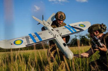 安価な偽ドローンを大量に使い始めたロシアの狙いと実態、その対応策 ウクライナ軍の防空兵器消耗を抑えるのに有効なAHEAD弾とは(1/4) | JBpress (ジェイビープレス)