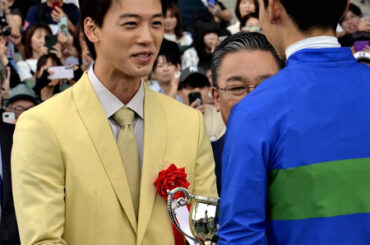 竹内涼真さん「福島が一番の盛り上がり」 競馬場にプレゼンターで登場:地域ニュース - 福島民友新聞社