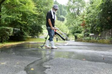 「ピンチをチャンスに」――観光業困らせる“灰の雨” 降った方がお得なプラン登場 連続噴火の新燃岳、ふんばる地元 - 南日本新聞
