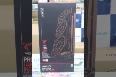 ASCII.jp：Radeon RX 9070 XTに新風！ 国内販売再開で話題の「XFX」ホワイトモデル：ツクモLABI1なんば店