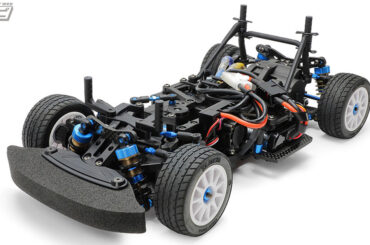 レース対応の即戦力パーツを組み込んだ実戦強化仕様！タミヤ「1/10RC M-08R シャーシキット」が2025年8月23日発売予定！ | 電撃ホビーウェブ