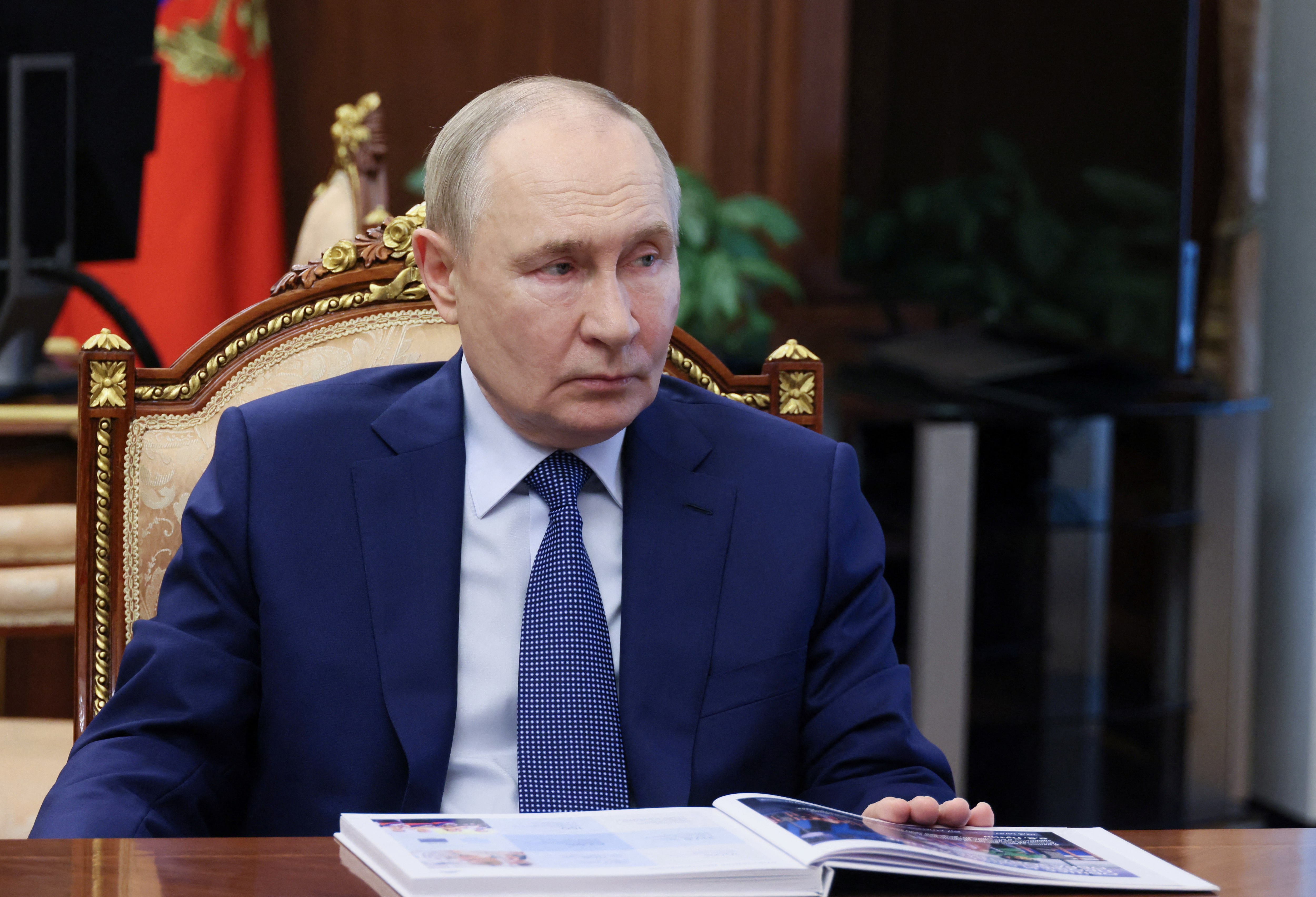 プーチン氏、ネタニヤフ氏と電話会談　シリア・イラン情勢協議