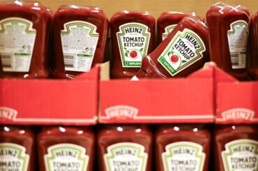 バークシャー、クラフト株で38億ドルの減損－売却の布石との見方も - Bloomberg