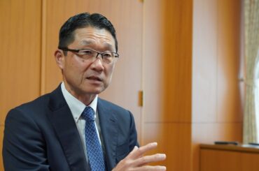 金融庁長官、金利上昇で地銀の「優勝劣敗」鮮明に－再編など改革促す - Bloomberg