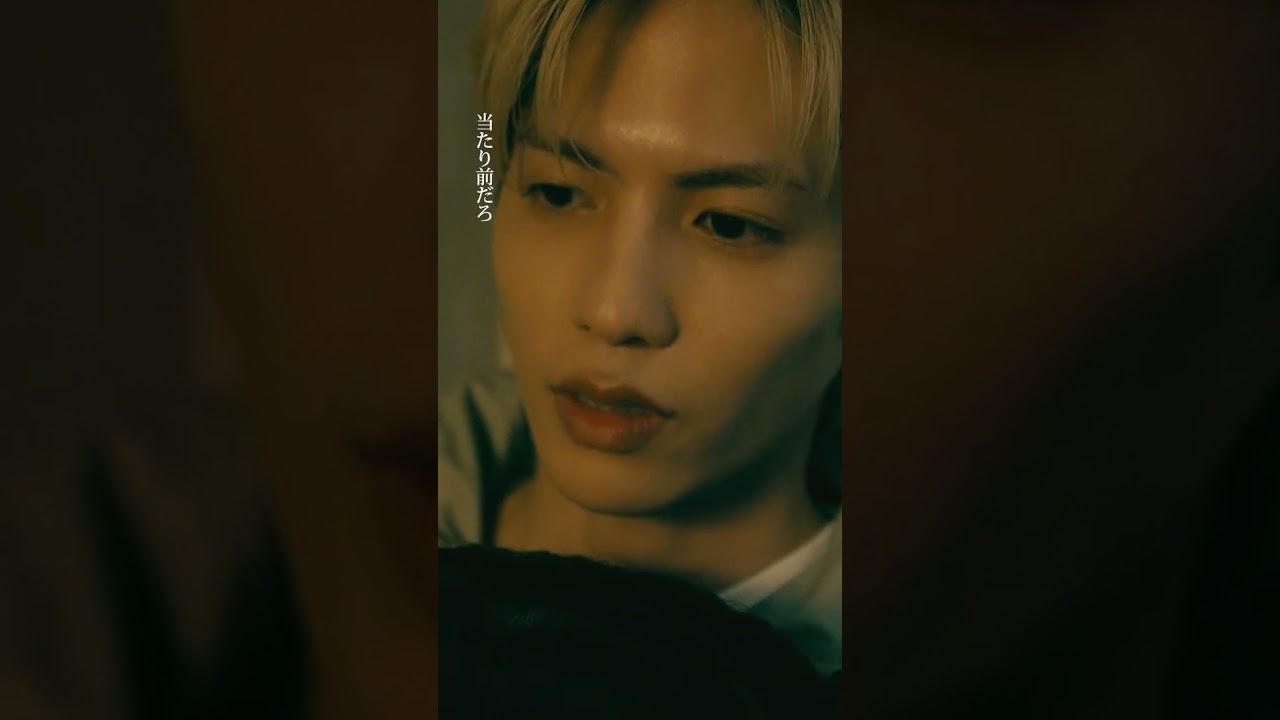 #恋は闇 💙第4話より🧡 帰宅したら…💓 −− なんで返事しないのって思うけどもう会えたらなんでもよし🥺👍 #志尊淳#岸井ゆきの#こいやみ#日テレ #shorts