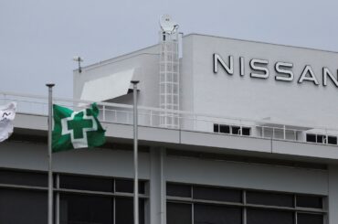 メルセデス・ベンツ年金信託、保有する日産自株3.8％売却へ | ロイター