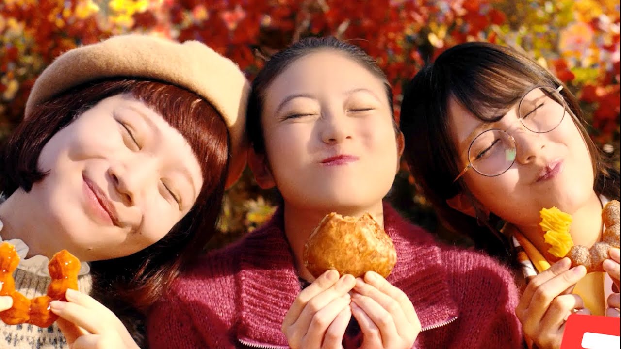 今田美桜の「うま顔」にキュン♡ 可愛すぎて癒される!【ミスド 新CM】