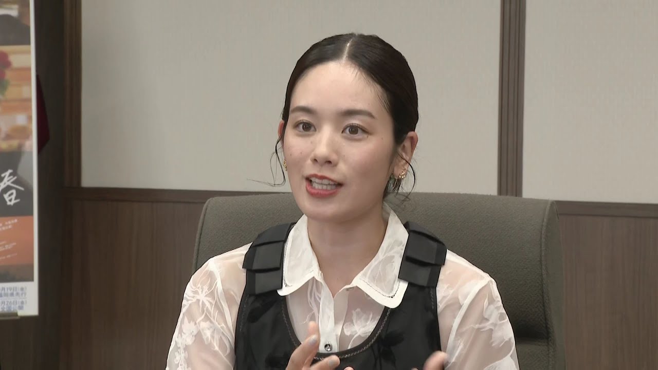 大牟田市が舞台の映画「オオムタアツシの青春」主演の筧美和子さんらが福岡県知事を表敬訪問