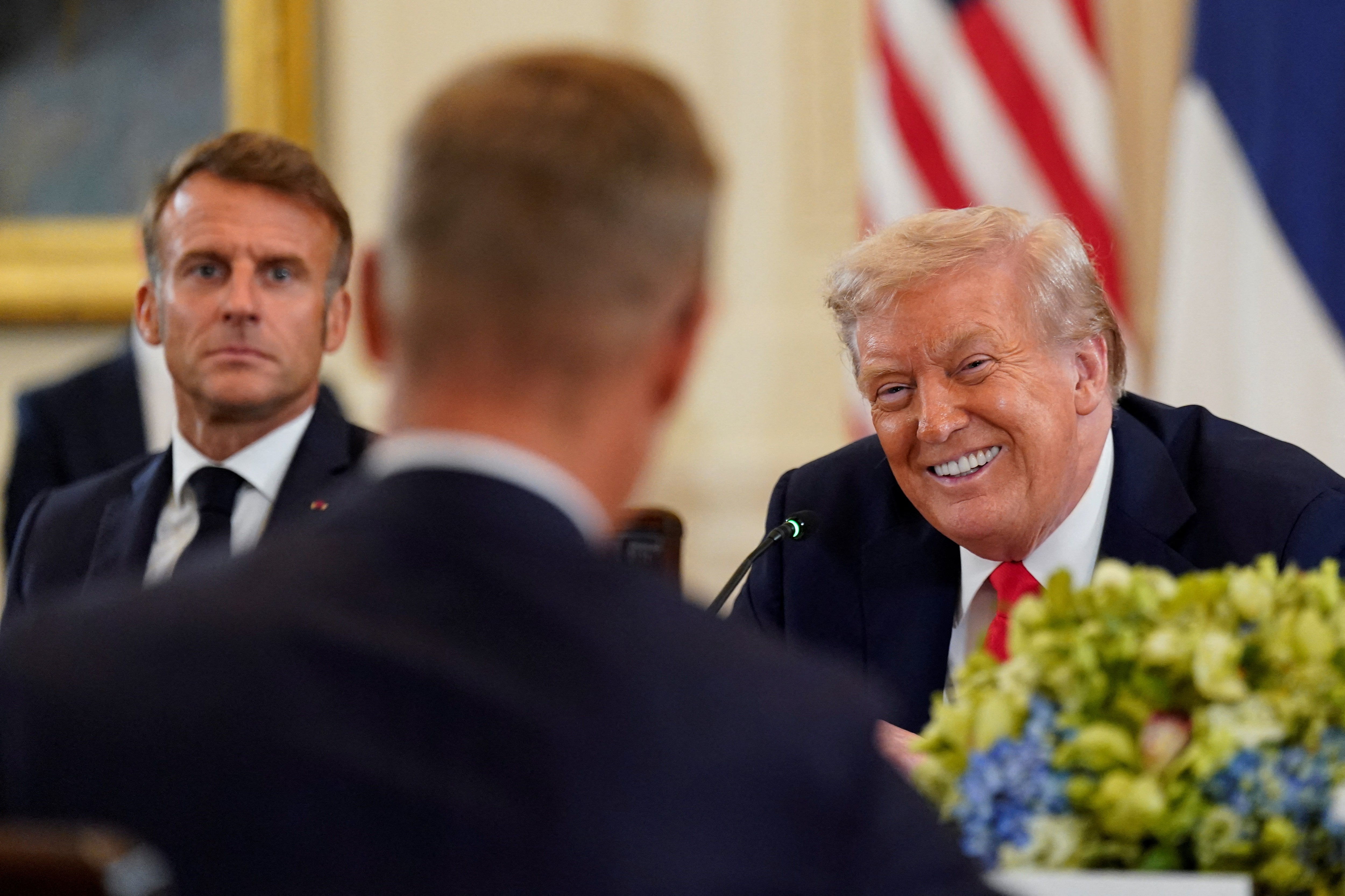 仏大統領、欧州交えた「4者会談」提案　ウクライナ和平に向け