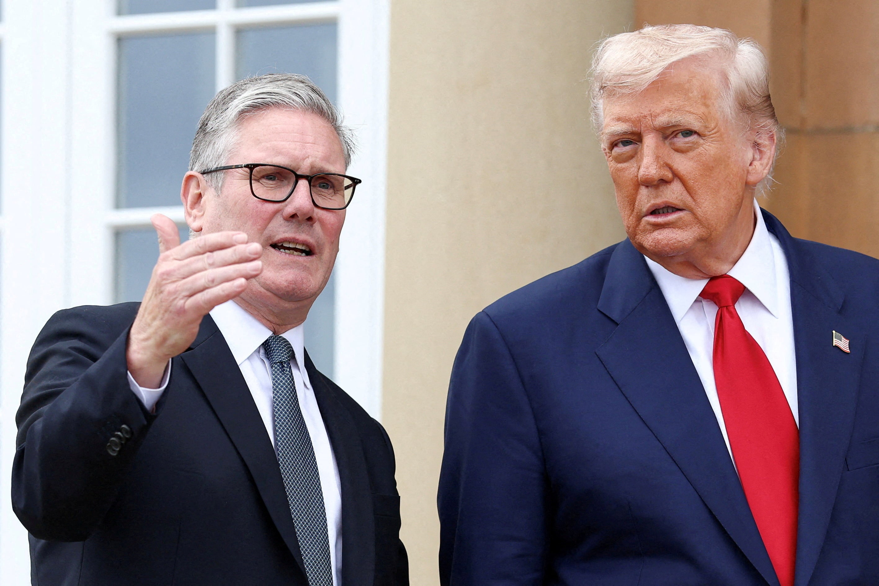 紛争終結へトランプ氏努力支持、ウクライナの関与必要─英首相＝報道官