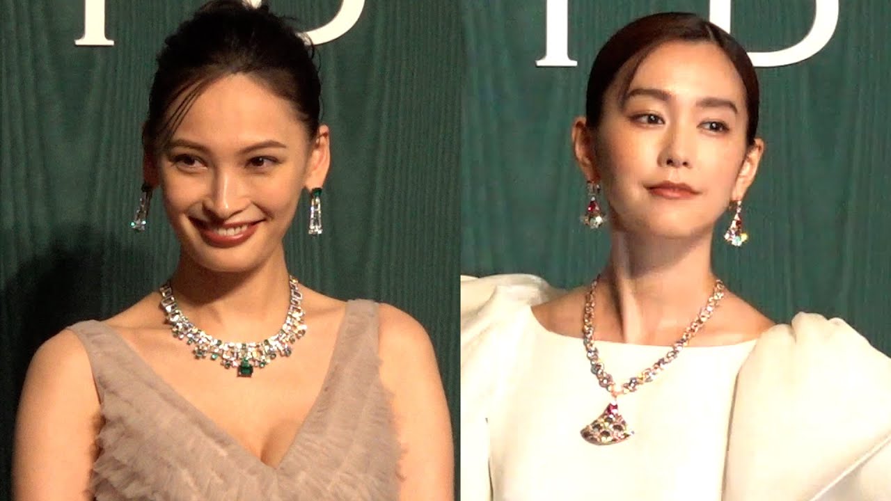 大胆!大政絢の胸元開放 桐谷美玲も“映え” 『ブルガリ カレイドス ⾊彩・⽂化・技巧』オープニングデイ フォトコール