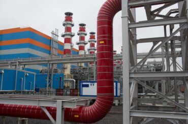 EU、ロシア産LNG脱却を加速へ－次回制裁パッケージで提案する可能性 - Bloomberg