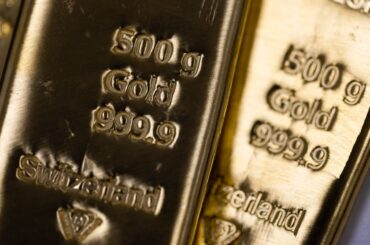 金価格が最高値更新、利下げ期待で投資需要拡大 - Bloomberg