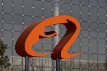中国アリババに投資家殺到－AIやエヌビディアとの提携で株価急騰 - Bloomberg