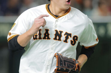８回に登板し、８勝目を挙げた大勢
