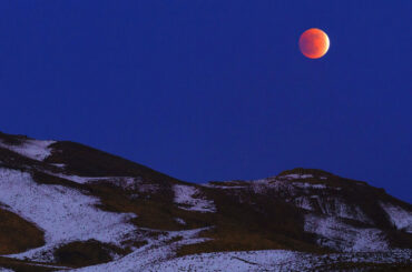 9月の星空8選：皆既月食「ブラッドムーン」から土星の見頃まで - ナショナルジオグラフィック日本版