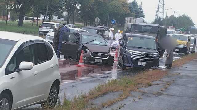 【速報】国道36号で少なくとも車9台が衝突 1台が事故後に逃走…当て逃げ事件 北海道恵庭市 | ニュース – STV札幌テレビ 放送 【速報】国道36号で少なくとも車9台が衝突 1台が事故後に逃走…当て逃げ事件 北海道恵庭市 | ニュース - STV札幌テレビ 放送