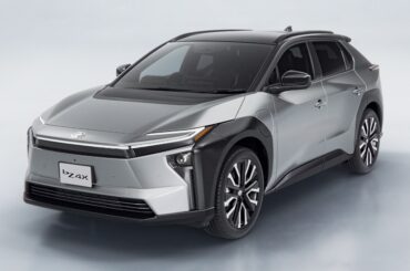 ブルーイーネクサス、新開発の「eAxle」がトヨタの改良型「bZ4X」に搭載、前後とも従来より出力向上を実現 - Car Watch