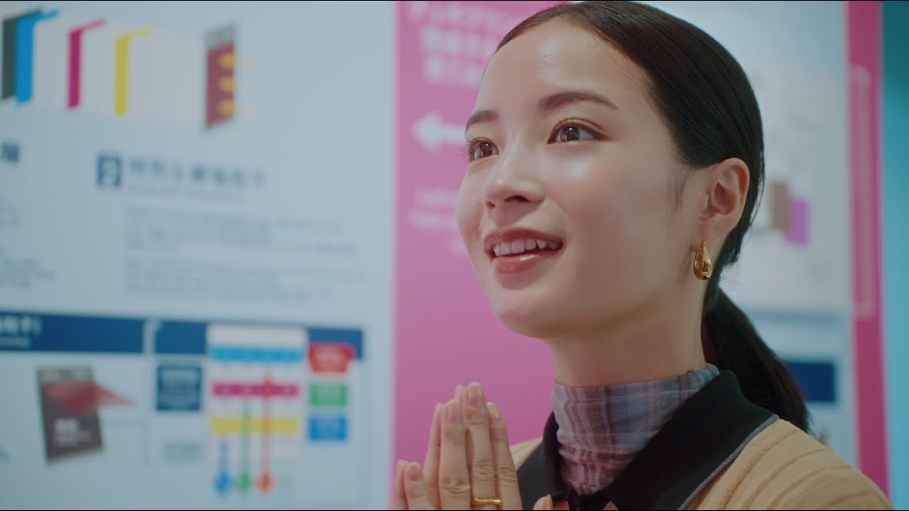 instax™”チェキ”WEB動画「チェキ™の秘密」篇/富士フイルム