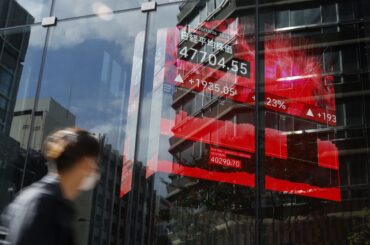 【コラム】高市トレード、アベノミクス2.0にあらず－リーディー - Bloomberg
