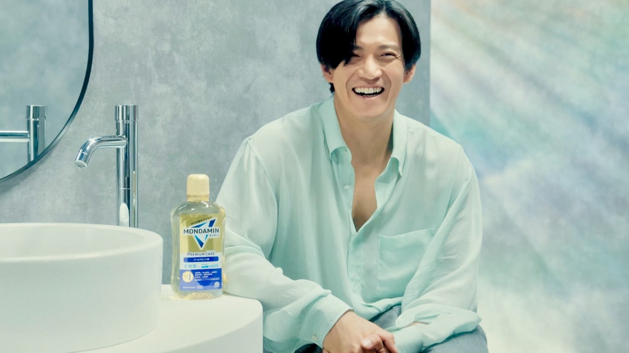 小栗旬、素肌にシャツがセクシー「プレミアム感を見て欲しい」/モンダミン CM+インタビュー+メイキング
