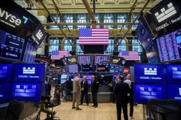 【米国市況】S&P500種は最高値更新、CPIサプライズで強気相場に勢い - Bloomberg