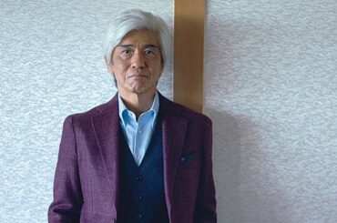 TBS人気競馬ドラマ『ザ・ロイヤルファミリー』馬主役・佐藤浩一が語る“トウカイテイオーとの縁”「週末はよく渋谷の場外馬券場に行ってました」 - 競馬 - Number Web