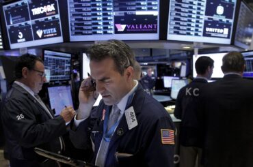 注目企業の決算やＦＯＭＣなど材料目白押し＝今週の米株式市場 | ロイター