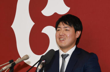 ポスティング申請での大リーグ挑戦を表明した巨人岡本（撮影・野上伸悟）