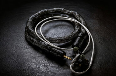 ノイズ遮断構造のイヤフォンリケーブル。17日19時からクラファン開始 - AV Watch